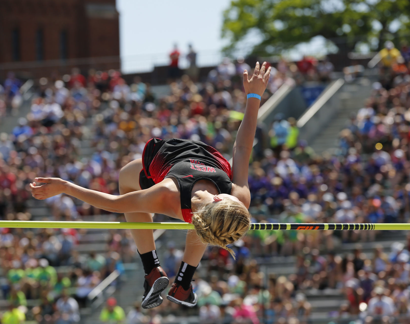 State Track Fri 24